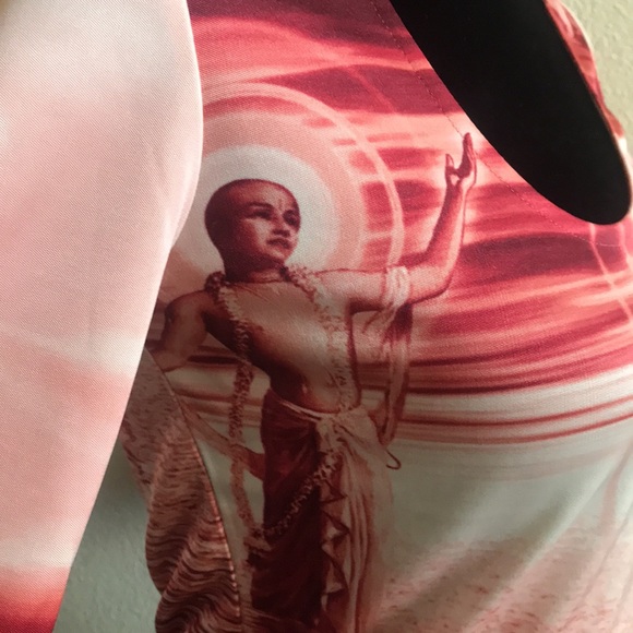 Rare JPG Graphic Shirt. S- M - Picture 12 of 16